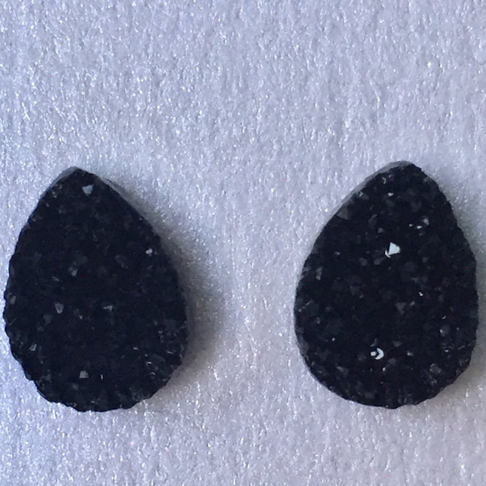 Druzy Small Black Teardrop Stud Earrings
